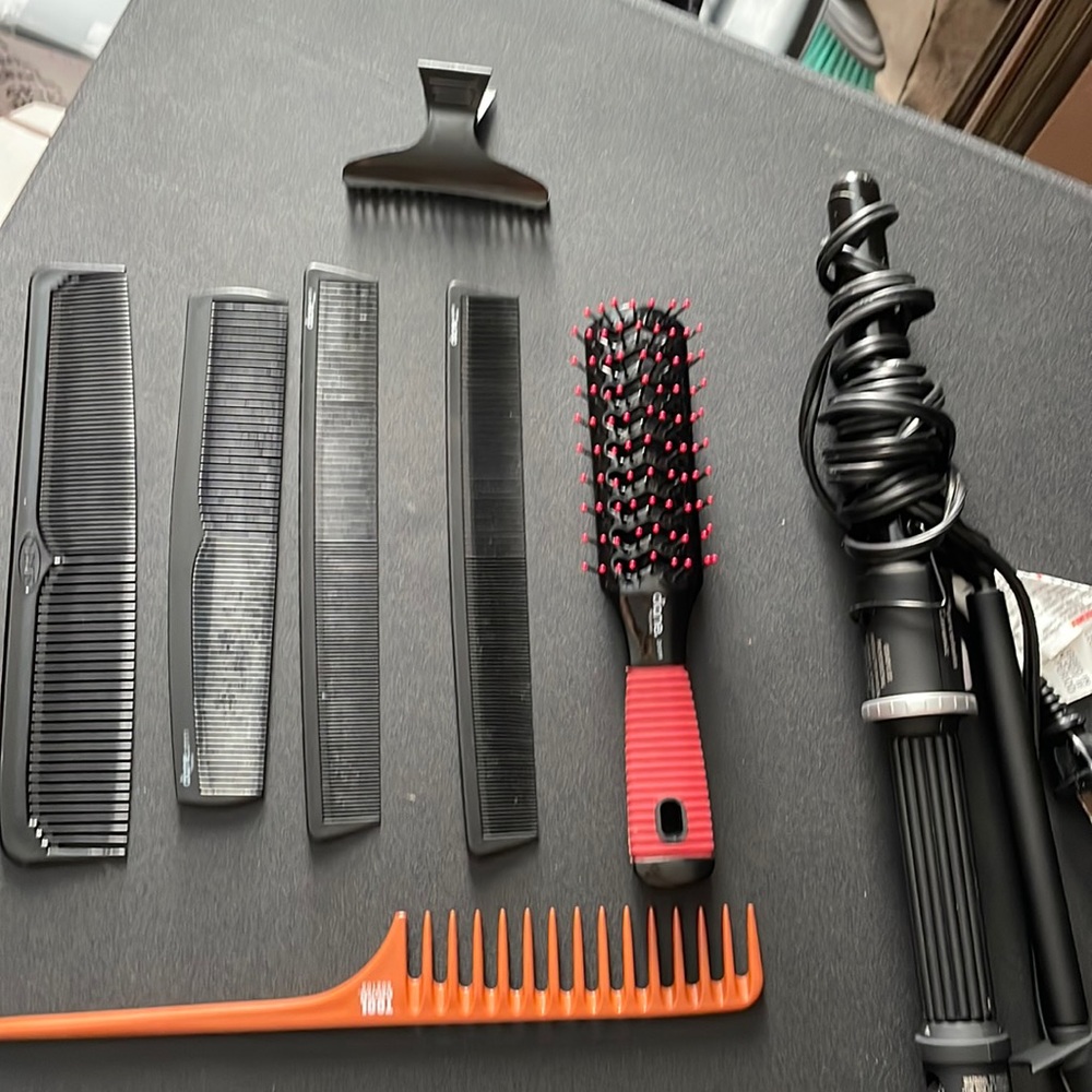 Diane styling combs and curling iron